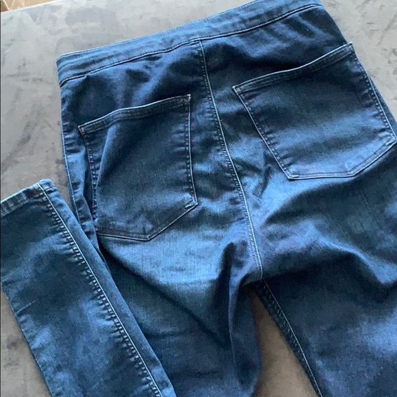 Topshop moto jeans! - Picture 3 of 3